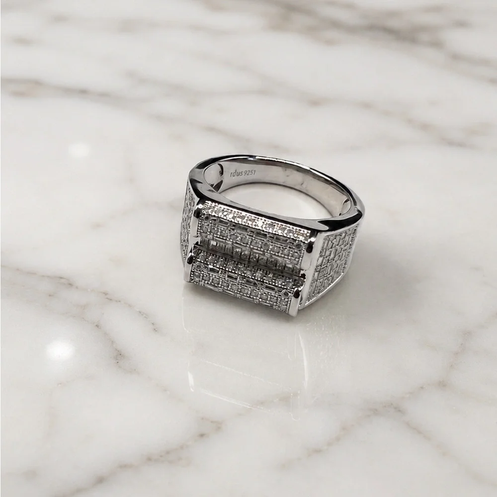 925 Sterling Silver 1.80CT MOISSANITE Iced Out Men’s Ring Size 10 or 11